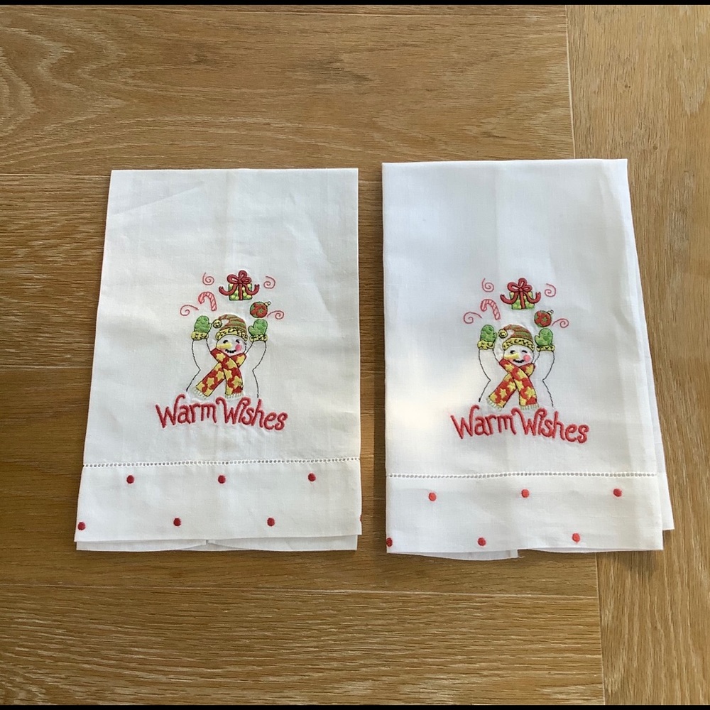 Whimsical Snowman Embroidered Guest Towel NWOT